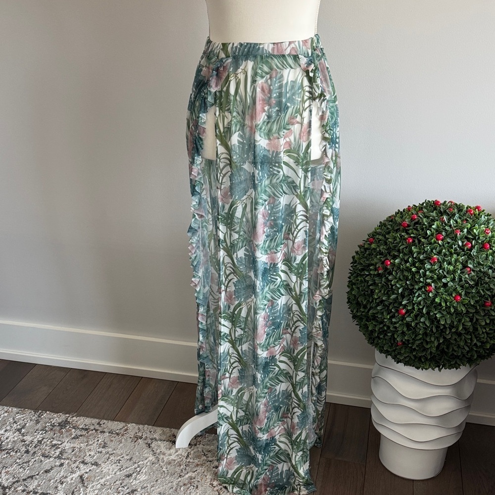 Pretty little things swimsuit skirt, cover up, sheer floral, tropical Sz 2